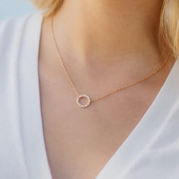 Ldurian 14K Dainty Gold Plated Minimal Karma Circle Necklace - Picture 4 of 6